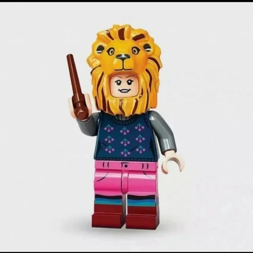 Lego Minifigures Harry Potter Series 2 Luna Lovegood 71028 Mystery bag